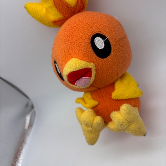 Pokemon Tomy Torchic 9" Character Plush Stuffed Animal - Picture 5 of 13
